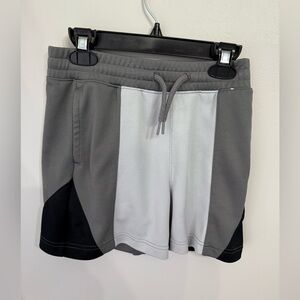Abercrombie Kids Gray and black athletic shorts size 9/10